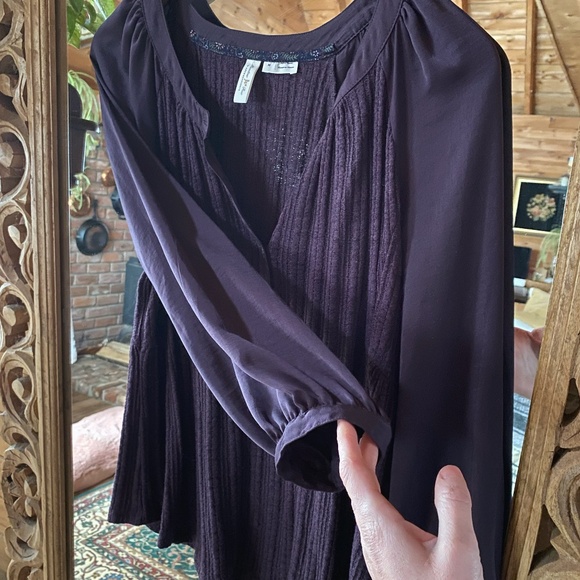 Anthropologie Meadow Rue Long Sleeve Blouse in Plum - Picture 2 of 4